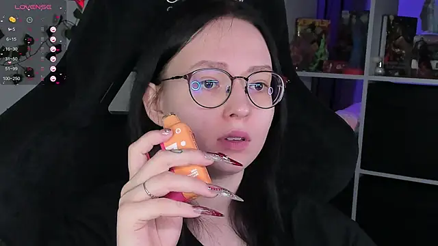 Snapshot of power_robynn chatting on October 2025 12:40:02 PM power robynn online show from October 2025 12:40:02 PM