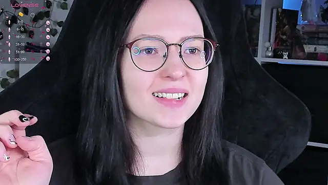 Snapshot of power_robynn chatting on November 2025 04:39:01 PM power robynn online show from November 2025 04:39:01 PM