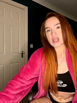 Cherry-L-28 online show from November 2025 08:30:01 PM