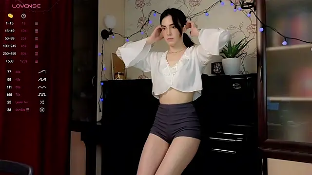 di moon online show from October 2025 02:27:02 PM