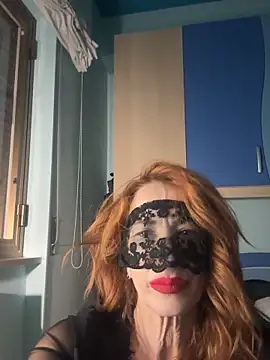 Snapshot of NoFilterCouple chatting on October 2025 07:33:01 PM NoFilterCouple online show from October 2025 07:33:01 PM