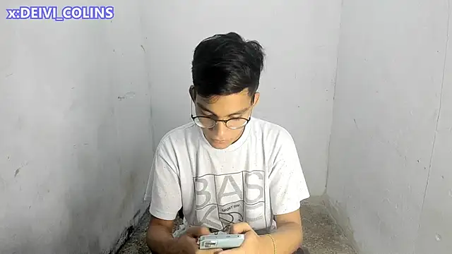 Deivi colins 23 online show from November 2025 11:48:01 PM