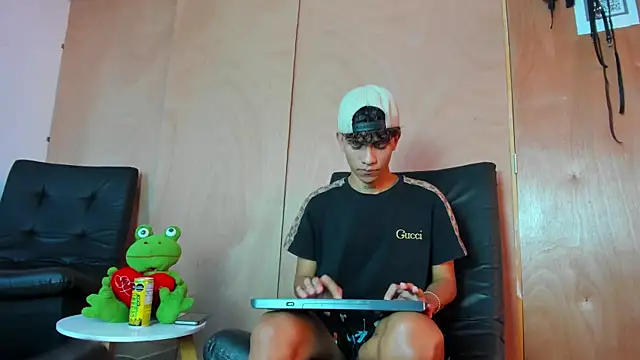 milo crave online show from October 2025 08:39:01 PM