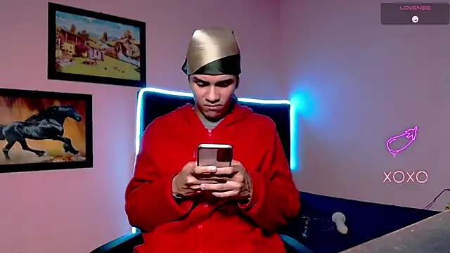 milo crave online show from November 2025 01:05:01 AM