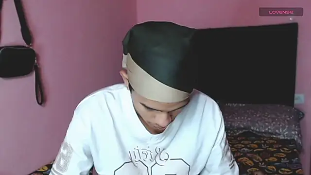 milo crave online show from November 2025 08:41:02 PM