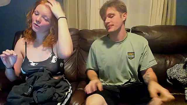 LoversUnleashedXO online show from October 2025 04:15:01 AM