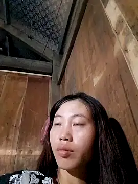 pham-xinh01 online show from September 2025 09:53:01 PM