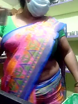 Snapshot of harinisree chatting on November 2025 03:39:02 AM harinisree online show from November 2025 03:39:02 AM