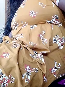 Snapshot of harinisree chatting on November 2025 06:41:02 AM harinisree online show from November 2025 06:41:02 AM