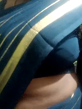 Snapshot of harinisree chatting on November 2025 03:38:01 AM harinisree online show from November 2025 03:38:01 AM