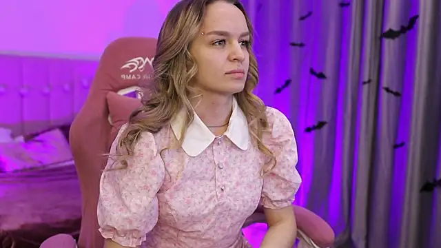 Snapshot of KathyRossi chatting on October 2025 06:57:01 AM KathyRossi online show from October 2025 06:57:01 AM