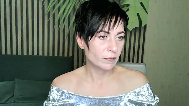 Snapshot of Ashley_Brookss chatting on October 2025 08:16:02 PM Ashley Brookss online show from October 2025 08:16:02 PM