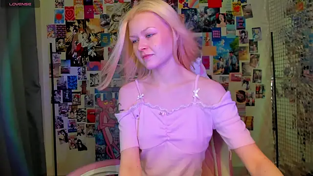 Snapshot of Callista_a chatting on October 2025 11:14:02 AM Callista a online show from October 2025 11:14:02 AM