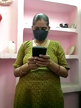 Snapshot of Rasili_bhabhi10 chatting on October 2025 03:45:01 AM Rasili bhabhi10 online show from October 2025 03:45:01 AM