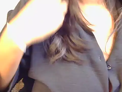 Snapshot of baby-panda4 chatting on October 2025 08:52:02 PM baby-panda4 online show from October 2025 08:52:02 PM