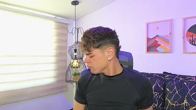 kevienmiet online show from October 2025 11:30:01 AM