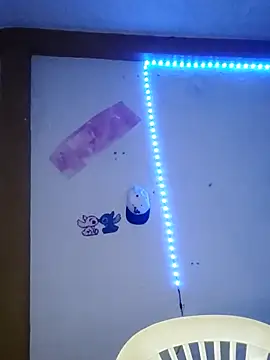 Alixkil online show from November 2025 09:17:02 PM