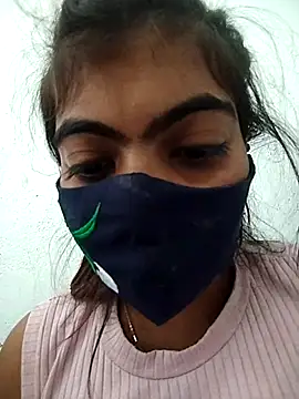 Snapshot of PEEHU-50 chatting on October 2025 02:20:01 AM PEEHU-50 online show from October 2025 02:20:01 AM