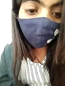 Snapshot of PEEHU-50 chatting on November 2025 02:00:01 AM PEEHU-50 online show from November 2025 02:00:01 AM