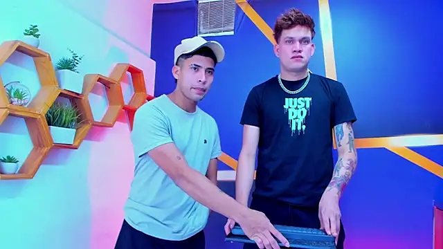 Snapshot of The_Boy_King chatting on October 2025 01:31:02 PM The Boy King online show from October 2025 01:31:02 PM