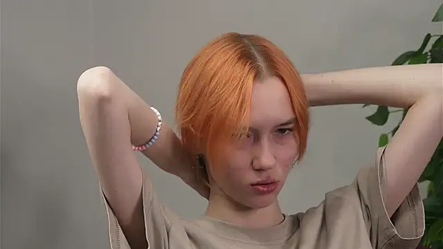HarrietSchak online show from October 2025 04:47:02 PM