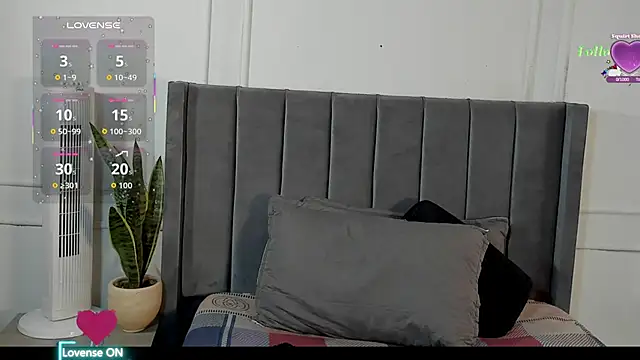 Snapshot of luxuryheaven_8 chatting on October 2025 08:17:01 PM luxuryheaven 8 online show from October 2025 08:17:01 PM