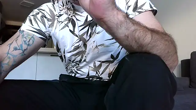 Lenoxx17 online show from October 2025 07:36:02 AM