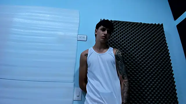 Liam Brookss online show from November 2025 12:21:01 AM