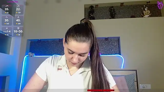 Snapshot of cutieblush chatting on October 2025 09:13:02 PM cutieblush online show from October 2025 09:13:02 PM