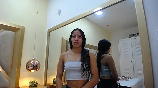 Snapshot of Megan_Siner chatting on December 2025 12:03:02 PM Megan Siner online show from December 2025 12:03:02 PM