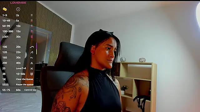 Snapshot of JoaoAndLexy chatting on November 2025 01:21:02 PM JoaoAndLexy online show from November 2025 01:21:02 PM