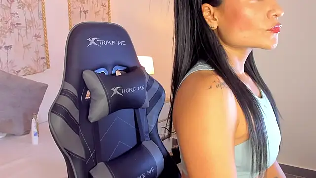 Snapshot of tabata69_ chatting on October 2025 08:00:02 PM tabata69 online show from October 2025 08:00:02 PM