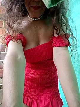 Snapshot of Dirty-Divorced-mother7 chatting on November 2025 02:18:01 PM Dirty-Divorced-mother7 online show from November 2025 02:18:01 PM