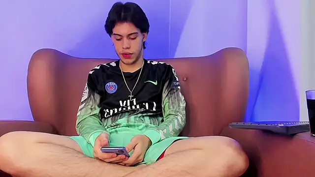 Snapshot of Lucian_grey chatting on November 2025 04:56:01 AM Lucian grey online show from November 2025 04:56:01 AM