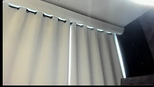 Snapshot of cloemorningstar chatting on November 2025 05:25:01 PM cloemorningstar online show from November 2025 05:25:01 PM