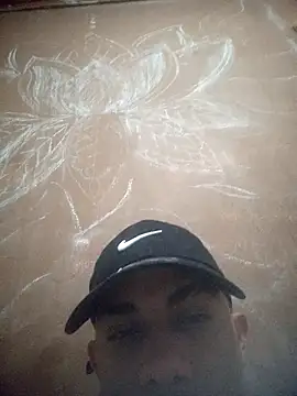 Snapshot of mestre637 chatting on October 2025 02:15:02 PM mestre637 online show from October 2025 02:15:02 PM