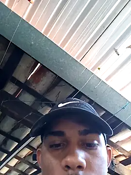 Snapshot of mestre637 chatting on November 2025 03:33:02 PM mestre637 online show from November 2025 03:33:02 PM