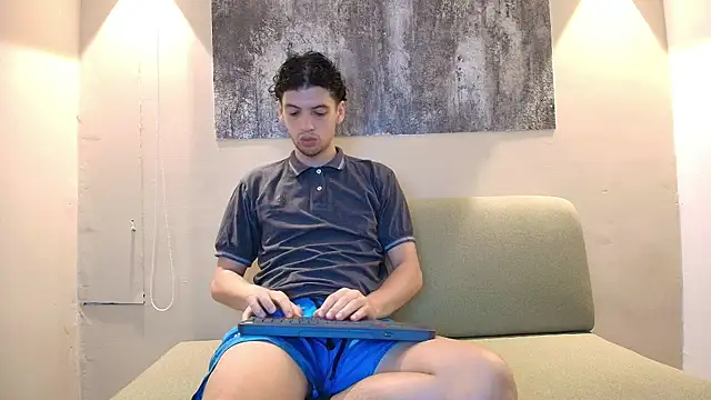 Snapshot of ISRAEL_GRAY chatting on October 2025 12:14:02 PM ISRAEL GRAY online show from October 2025 12:14:02 PM