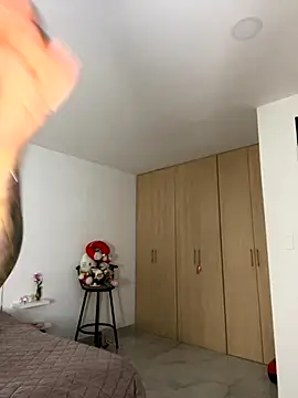 Snapshot of Zoe_riivas chatting on October 2025 10:32:02 PM Zoe riivas online show from October 2025 10:32:02 PM