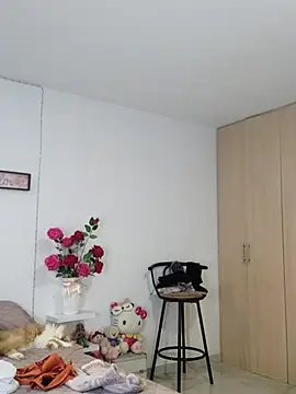 Snapshot of Zoe_riivas chatting on November 2025 11:51:02 PM Zoe riivas online show from November 2025 11:51:02 PM