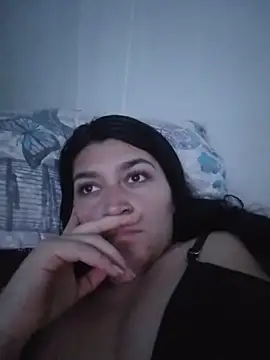 Snapshot of alejitasweet chatting on October 2025 03:45:02 AM alejitasweet online show from October 2025 03:45:02 AM