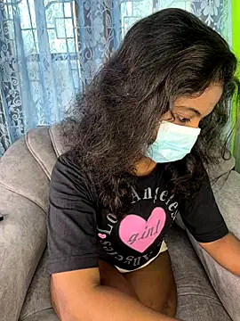 Snapshot of SukiyamaAsia chatting on October 2025 06:14:01 AM SukiyamaAsia online show from October 2025 06:14:01 AM