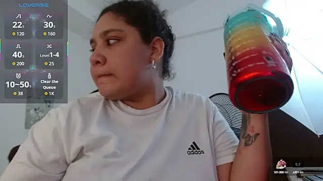 roxx iie online show from October 2025 09:15:01 PM