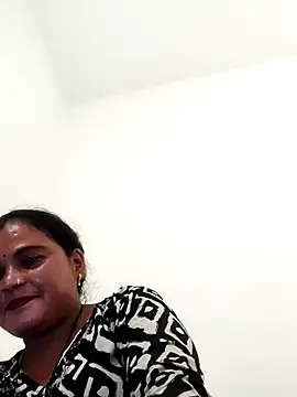 Snapshot of Monalisa22y chatting on October 2025 04:56:01 AM Monalisa22y online show from October 2025 04:56:01 AM