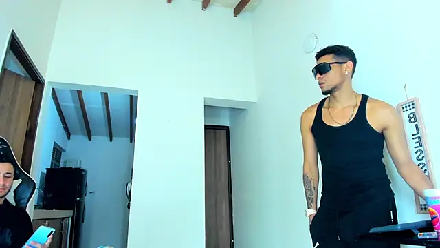 daddys insanee online show from October 2025 05:41:02 AM