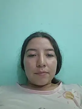 Snapshot of annyaparis chatting on October 2025 01:42:02 AM annyaparis online show from October 2025 01:42:02 AM