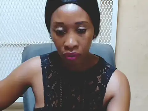 Snapshot of LustyNobelxxx chatting on November 2025 07:25:01 PM LustyNobelxxx online show from November 2025 07:25:01 PM