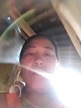 Snapshot of asakaka chatting on October 2025 12:30:02 PM asakaka online show from October 2025 12:30:02 PM