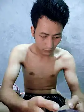 Snapshot of Uh-em95 chatting on October 2025 07:31:02 AM Uh-em95 online show from October 2025 07:31:02 AM