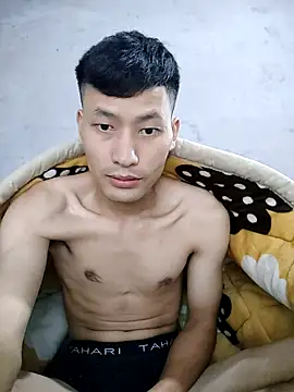 Snapshot of Uh-em95 chatting on November 2025 10:16:01 AM Uh-em95 online show from November 2025 10:16:01 AM